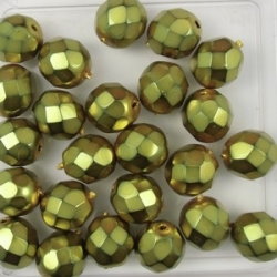 #05.0 25 Stück - 8,0 mm Glasschliffperlen - lt olive met. wax