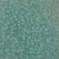 #104 10 Gramm Rocailles crystal mint lined 9/0 2,6 mm