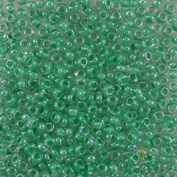 #107 10 Gramm Rocailles crystal green lined 9/0 2,6 mm