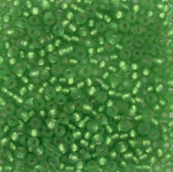 #132 10 Gramm Rocailles lime green matte SL 9/0 2,6 mm