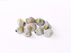 #05 - 25 Stck. Pinch-Bead 7x5mm - opak white lazure blue