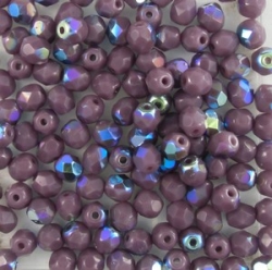 #66a 50 Stück - 4,0 mm Glasschliffperlen - opak lt purple AB