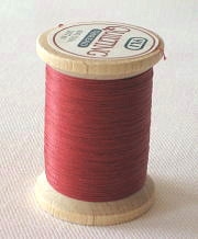 1 Rolle YLI Quiltgarn - 367 m - 021/red