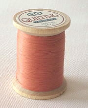 1 Rolle YLI Quiltgarn - 367 m - 019/coral