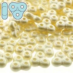 #19 5g TRINITY BeadS  3x6X6 mm - Alabaster Pastel Cream