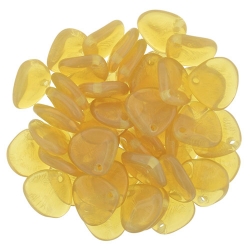 #10 50 Stck. Rose Petals 8*7mm - milky topaz