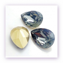 1 Resin Tear Stone, 18x25 mm - Black Diamond
