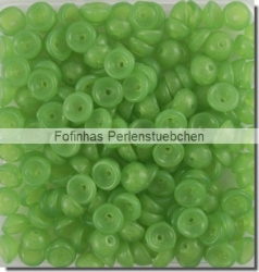 #06.00 - 50 Stück Teacup Beads 2x4 mm - Milky Dk Peridot