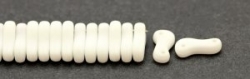 #00.00 - 50 Stück Link Beads 3x10 mm - Chalk White Matte