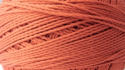 50 Gramm Wolle Jesenka - rotbraun