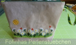 Stickdatei "Gänseblümchenwiese"