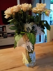 Stickdatei "Lace - Biene"