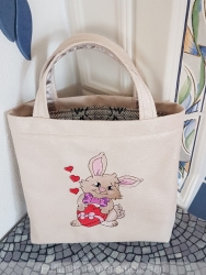 Stickdatei "Hase-mit-Herz"