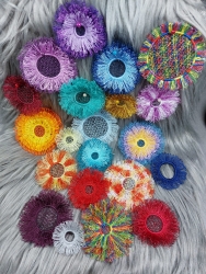 Stickdatei "FSL & ITH - Fransenblumen" --- Design Pack