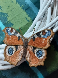 Stickdatei "FSL & ITH - Tagpfauenauge" --- ca. 140 mm