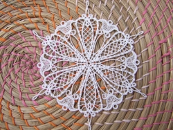 Stickdatei "Lace - Schneeflocke/Stern" Nr. 8 (100, 120, 150, 170, 200 mm)