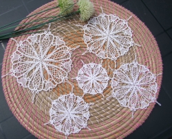 Stickdatei "Lace - Schneeflocke/Stern" Nr. 8 (240, 260 mm)