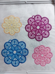 Stickdatei "FSL - Blüten-Ornament N°3" --- Design Pack