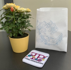 Redwork_Vogel_Jacobean-Flora-14