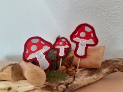 Stickdatei "Vollstick - Fliegenpilz-Stabdesign" --- Design Pack