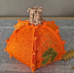 Stickdatei "FSL - 3D-Kürbis" --- SUPER-Design Pack