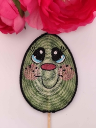 mit Farbverlaufgarn gestickt