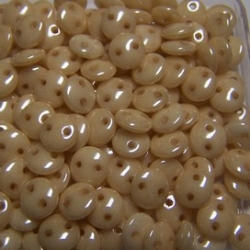 #01.00 - 50 Stück Two-Hole Lentils 6mm - Opaque Luster Champagne