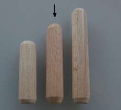 10 Stück Holzdübel ca. 8*40 mm (BxL) ungebohrt