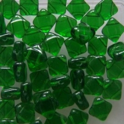 25 Stück Two-Hole Silky Beads 6mm - green