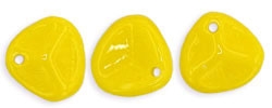 #06 50 Stck. Rose Petals 8*7mm -  yellow