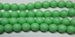 #12 1 Strang Perlen rund - white lt green painted - Ø 8 mm