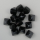 #19 - 10 Two-Hole Pyramid 6x6mm - jet vacuum hamatit