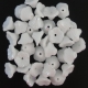#05.20 25 Stück Trichterblüten 7x5 mm Alabaster AB