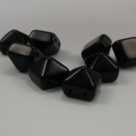 #06 - 10 Two-Hole Pyramid 8x8mm - jet