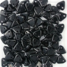 #03 10g Triangle-Beads 6mm - jet