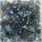 #08 10g Triangle-Beads 6mm - sapphire celsian