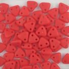 #41 10g Triangle-Beads 6mm - opak red