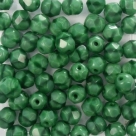 #09.04 25 Stück - 6,0 mm Glasschliffperlen - opak green