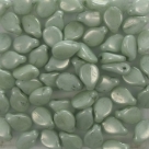 #29 - 50 Stck. PRECIOSA Pip Bead™ 5x7 mm alabaster mint luster