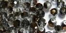 25 facetierte runde Perlen Ø 4mm black diamond half copper