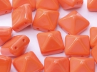 #08 - 1 Two-Hole Pyramid 12x12mm - opak orange